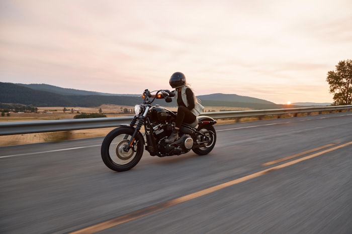 Motorrad auf der Landstraße